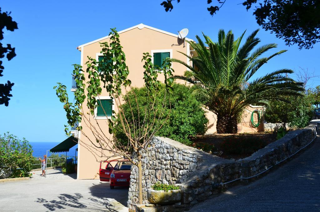 Heliovasilema Apartment Fiskardo Exterior photo