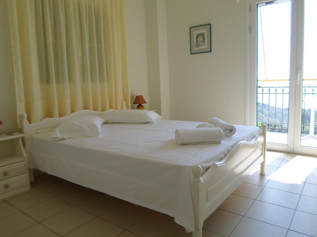 Heliovasilema Apartment Fiskardo Room photo